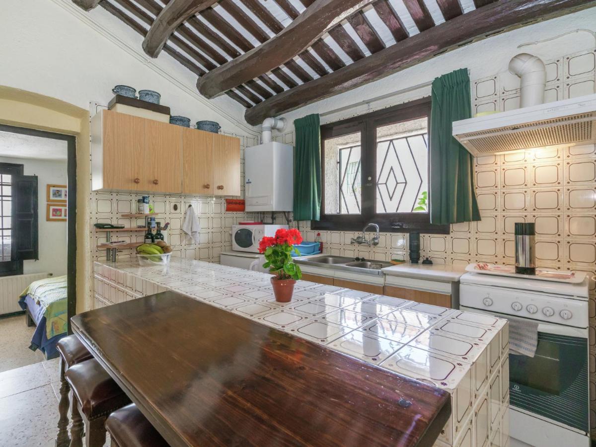 Hébergement de vacances A Picturesque Wine House Now Refurbished Into In *